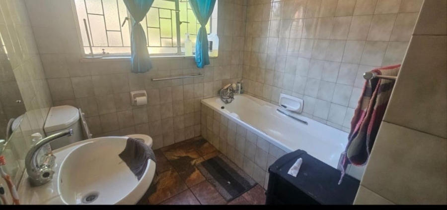 4 Bedroom Property for Sale in El Toro Park Northern Cape